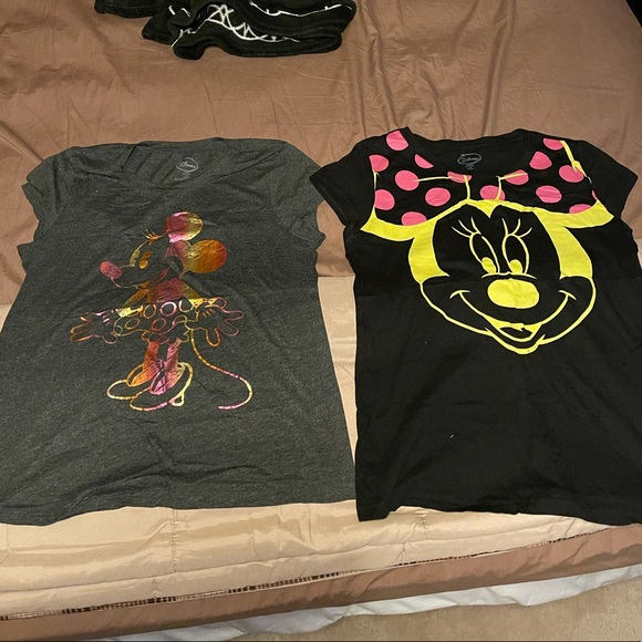 4 Disney Mickey short sleeve tshirts xxl juniors - Picture 1 of 2